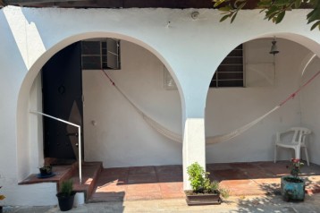 CASA SOLA EN SUBIDA A CHALMA, CUERNAVACA