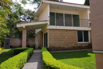 HERMOSA CASA EN RANCHO CORTES, CUERNAVACA